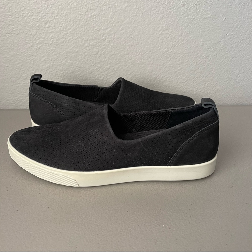 Ecco Gillian Black Athletic Slip On Low Top Sneakers Loafer Shoes EU41